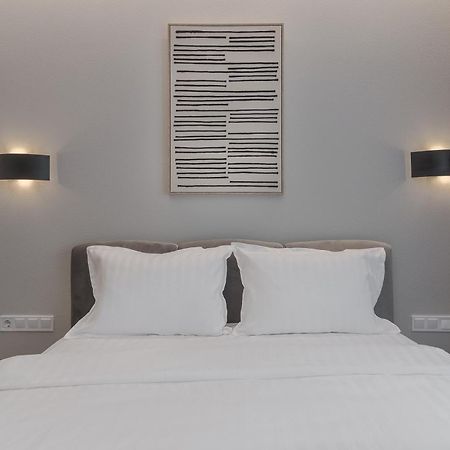 Oasis Rooms Oradea Exteriör bild