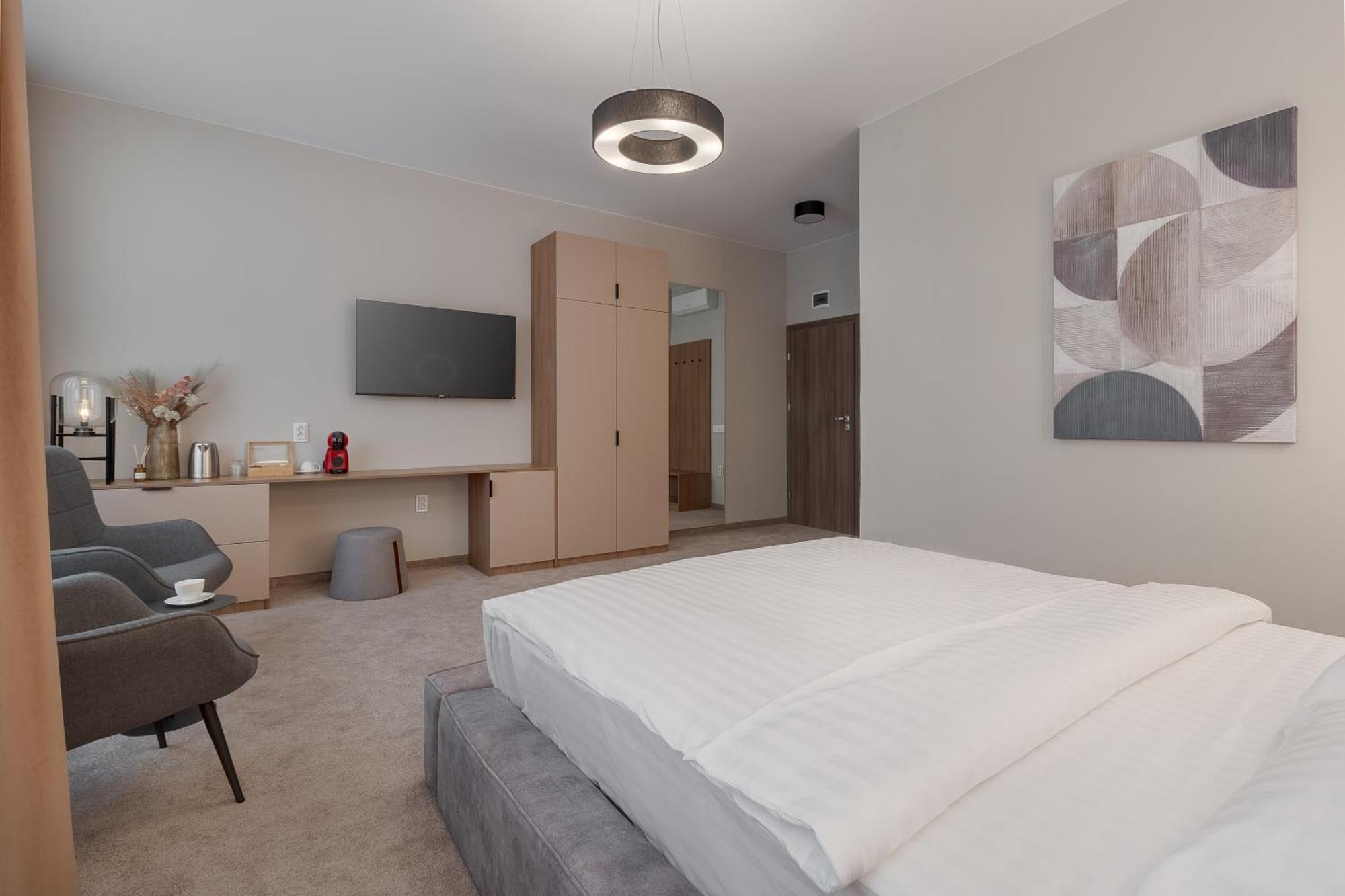 Oasis Rooms Oradea Exteriör bild